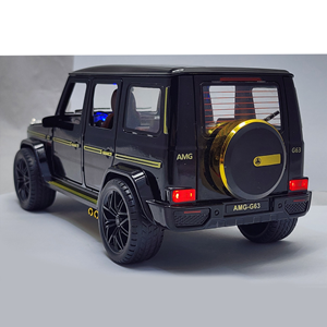 اسباب بازی ماشین فلزی مرسدس بنز جی کلاس GCLASS-118 G 63 مشکی_اسباب بازی